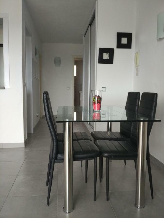 Precioso Apartamento Frente Al Mar เบนัลมาเดนา ภายนอก รูปภาพ