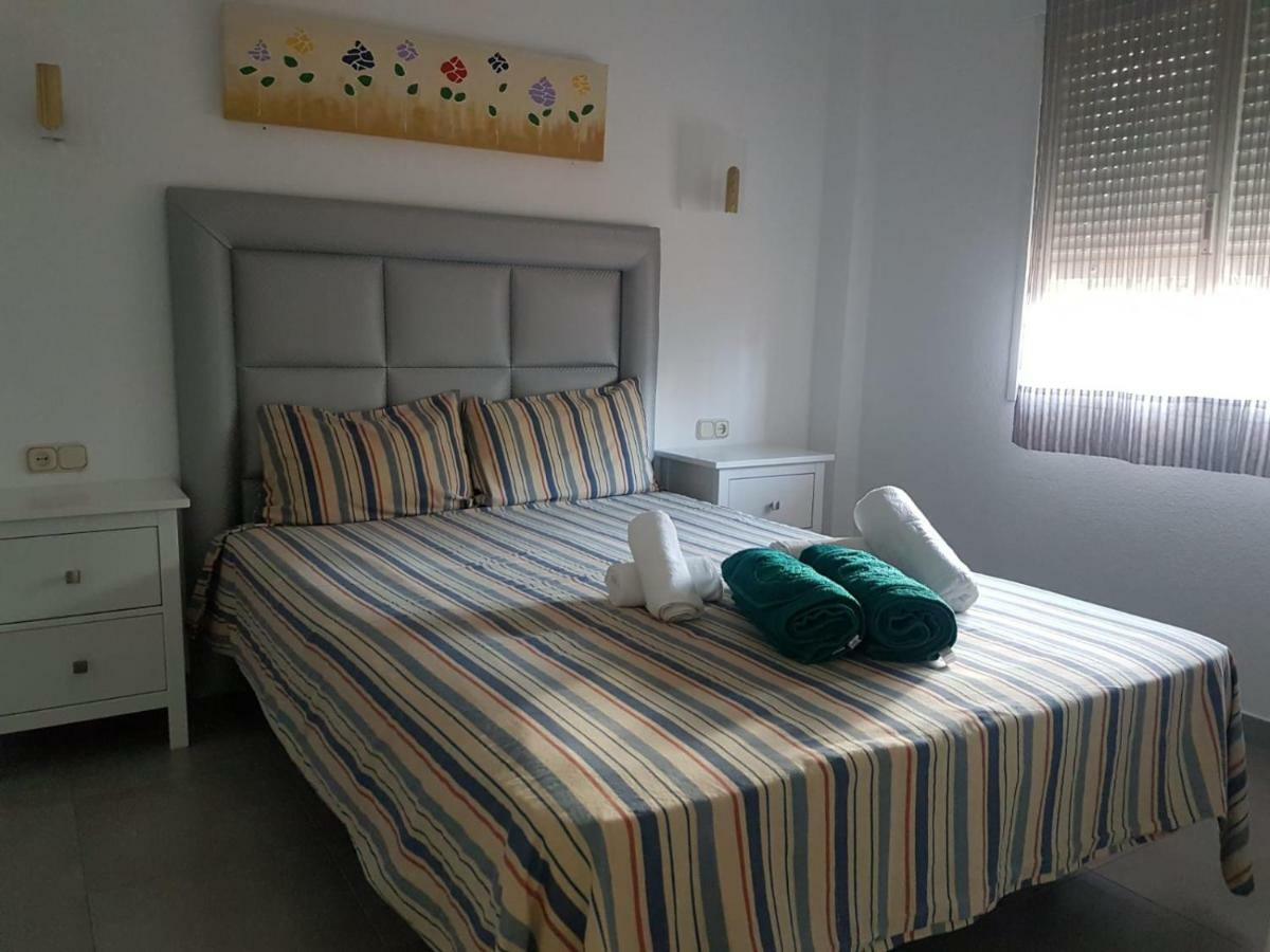 Precioso Apartamento Frente Al Mar เบนัลมาเดนา ภายนอก รูปภาพ